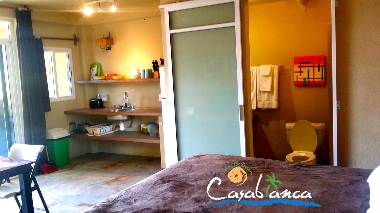 Casablanca Guest House - Adults Only - Starlink Internet! シポリテ エクステリア 写真