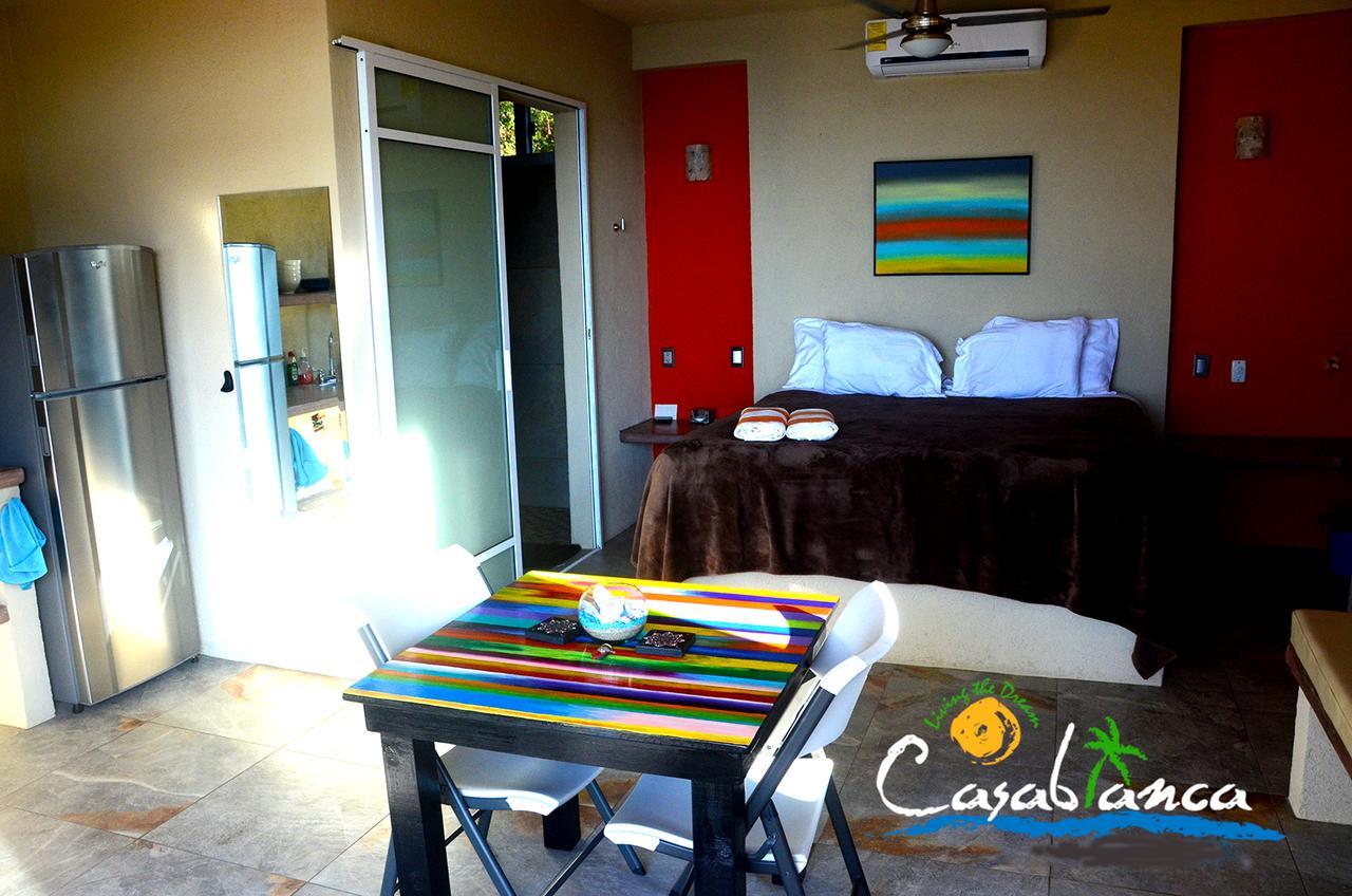 Casablanca Guest House - Adults Only - Starlink Internet! シポリテ エクステリア 写真